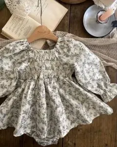 anneshirley 花柄ロンパース
