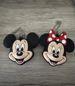 ディズニー　ミッキーミニー バッグチャーム シリコン コインケースストラップ