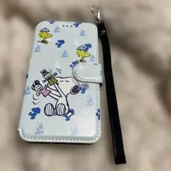 スヌーピー 手帳型 iPhone13pro ストラップ付き　カード収納　財布型