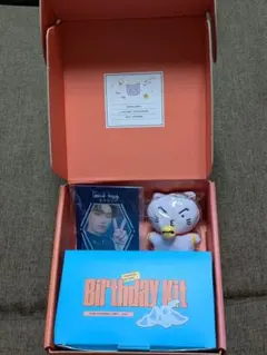 ATEEZ アチズ ユノ Birthday kit センイル MD 2024 - メルカリ
