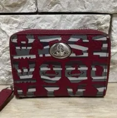 【新品3万円】新春SALE。VivienneWestwood 総柄ロゴ　小銭入れ