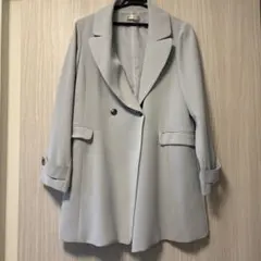 ライトグレー テーラードジャケット