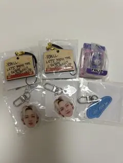 TREASURE ヒョンソク グッズまとめ売り - メルカリ
