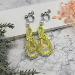 水引 みょうが結び イヤリング 黄灰