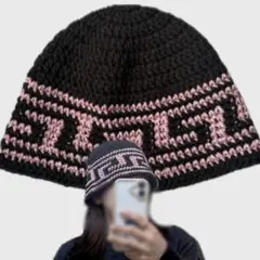 ビーニー クラッシャーハット クロシェハット 柄 ブラック 男女兼用 即購入⭕️