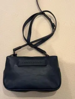 ロンシャン　クロスボディ　ショルダーバッグ