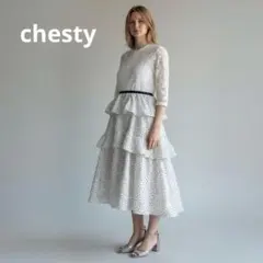 【タグ付き美品】Chesty チェスティレース ドット ティアード ワンピ 白のサムネイル