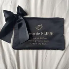 Maison de FLEUR メゾンドフルール リボンポーチ ブラックのサムネイル