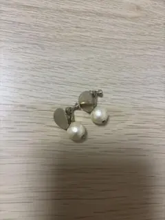 ホワイトパール クリップ式イヤリング