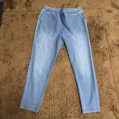 【美品】ユニクロ　レディース　ジーンズのサムネイル