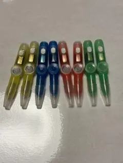 カラフルボールペン8本セット