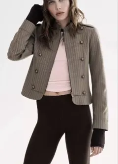 ZARA ストライプ柄フィットブレザー