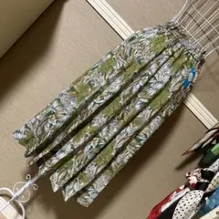 レトロ古着 葉っぱ＆お花柄❁⃘ 膝丈 フレアスカート ヴィンテージ 古着 未使用