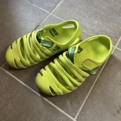 Item thumbnail for item 0aa5005c-06bc-423d-8f7f-aa9f967fb325