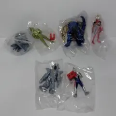≪特撮≫ウルトラ3大対決 食玩フィギュア 全種