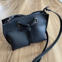 Visショルダーバッグ