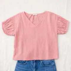 美品 mystic 綿麻Vネックブラウス くすみピンク パフスリーブ リネン混のサムネイル