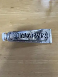 【MARVIS】歯磨き粉・トゥースペースト 75ml - ホワイト・ミントのサムネイル
