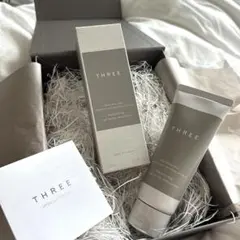 THREE バランシング フルボディ エマルジョン100ml