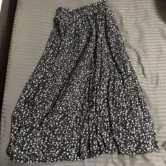 レイカズン　ロングスカート　小花柄