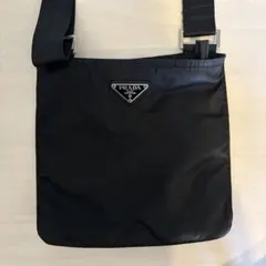PRADA ブラック サコッシュ　ナイロンバッグ