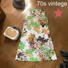 ★スクエアネックにノースリーブ  70s vintegeのストンと膝丈ワンピース