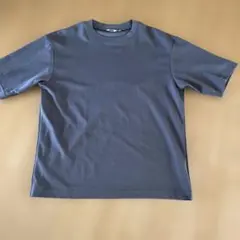 ユニクロ　エアリズムTシャツ　メンズ　チャコール　Lサイズのサムネイル