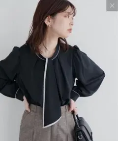 natural couture 配色ボウタイ2wayブラウスのサムネイル