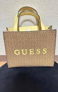 GUESS トートバッグ ブラウン/イエロー