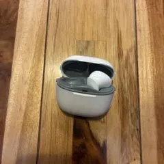 ワイヤレスイヤホン 本体 ホワイトのサムネイル