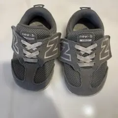 ベビー　ファーストシューズ　ニューバランス