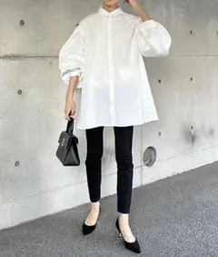 Bonjour Sagan 裾フレアバルーンスリーブシャツブラウス　長袖