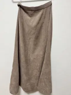 ナチュラルビューティーベーシック　コーデュロイロングスカート Mサイズ ベージュ