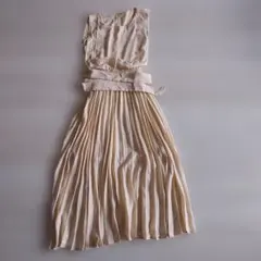 Dun Meng Feng ノースリーブ プリーツワンピース ベージュ