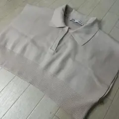 ZARA ベージュ ポロネック ニットベスト M