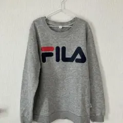 FILA グレー ロゴ トレーナー