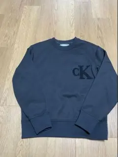 Calvin Klein スウェット
