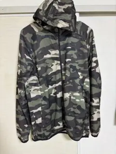 未使用　OAKLEY オークリー　ギザロゴ　迷彩　ナイロンジャケット 中古・古着通販】OAKLEY (オークリー) ナイロンジャケット ブラック