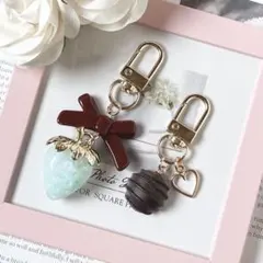 いちご 苺 バレンタイン キーホルダー バッグチャーム 2個セット ブルー