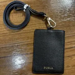 FURLA 黒 ブラック レザー パスケース