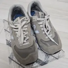 ニューバランス　574　スニーカー