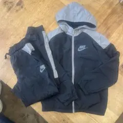 ナイキ　キッズ　ジャージ 上下　M 黒　グレー　セットアップ　140 150