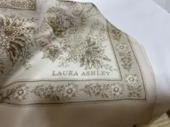 LAURA ASHLEY ピロケース① イザドール 50cm×70cm - メルカリ