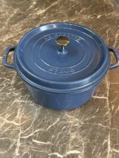 STAUB ピコ・ココット ラウンド ブルー系 鋳鉄 鍋 22センチ - メルカリ
