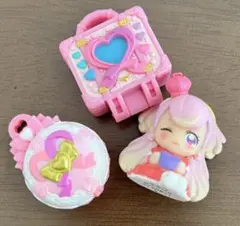 プリキュア　バスボール　フィギュア　わんだふる キラニコトランク パクト