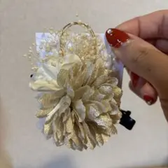ゴールド 花モチーフ ヘアピン