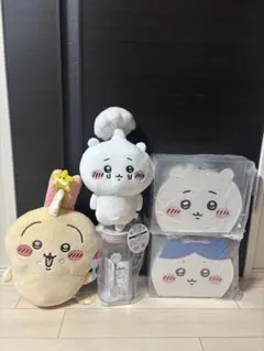 ちいかわ　ぬいぐるみ　トランクケース　冷水筒　ハチワレ　うさぎ