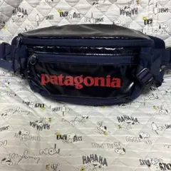 patagonia ボディバッグ ネイビーのサムネイル
