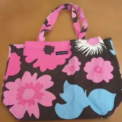 marimekko マリメッコ 花柄 トートバッグのサムネイル
