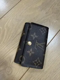 LOUIS VUITTON モノグラム 6連キーケースのサムネイル